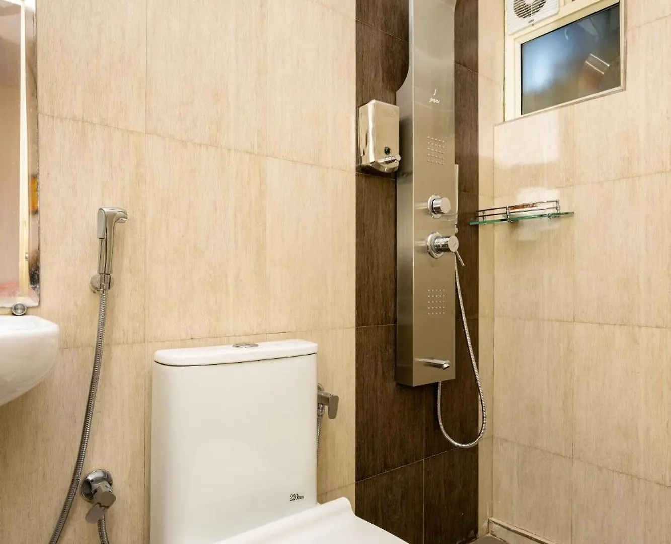 Nucleus Inn Kochi 0*,